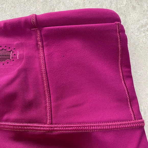 Lululemon Fast Times 17" Crop in Deep Fushia - Picture 14 of 16